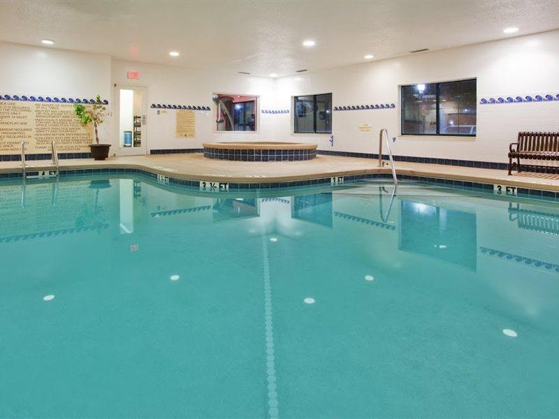 Country Inn & Suites By Radisson, Savannah Gateway, Ga Джорджтаун Экстерьер фото
